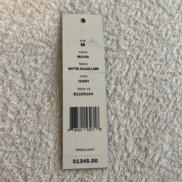 Fur jacket - Picture 7 of 7